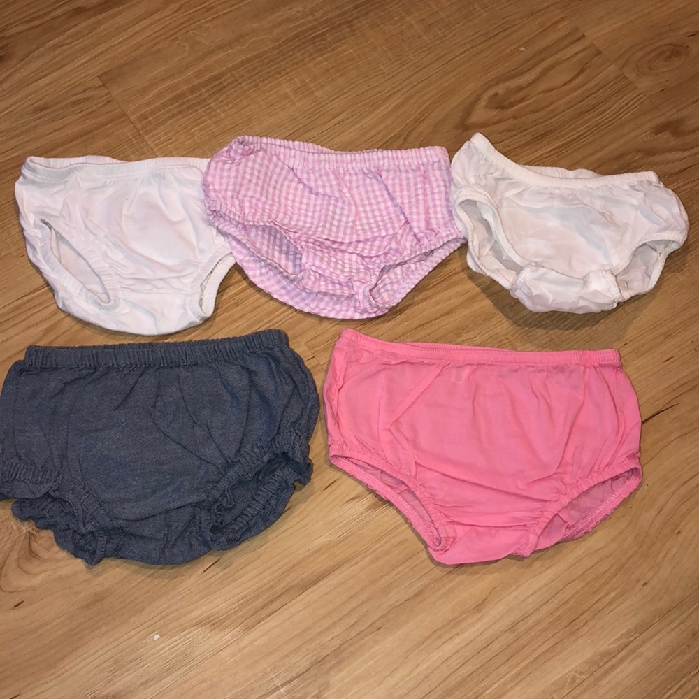 Baby girl bloomers 3-9 months